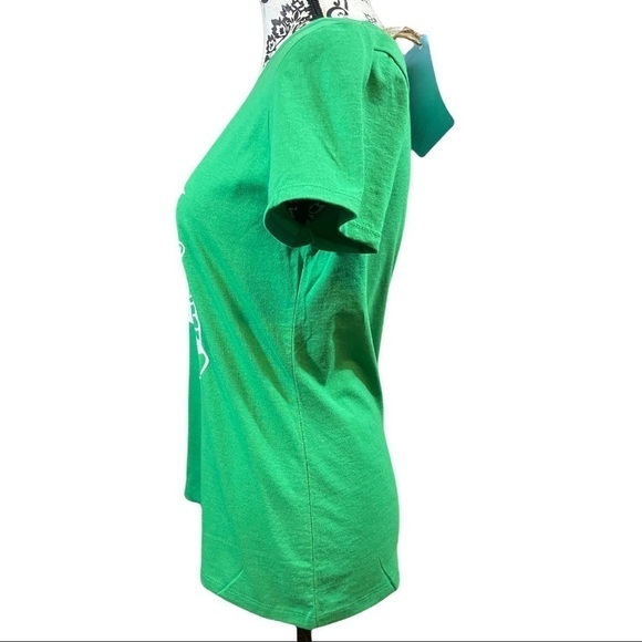 St Patrick’s Day Feelin Willie lucky Green and white graphic tee - Picture 4 of 11